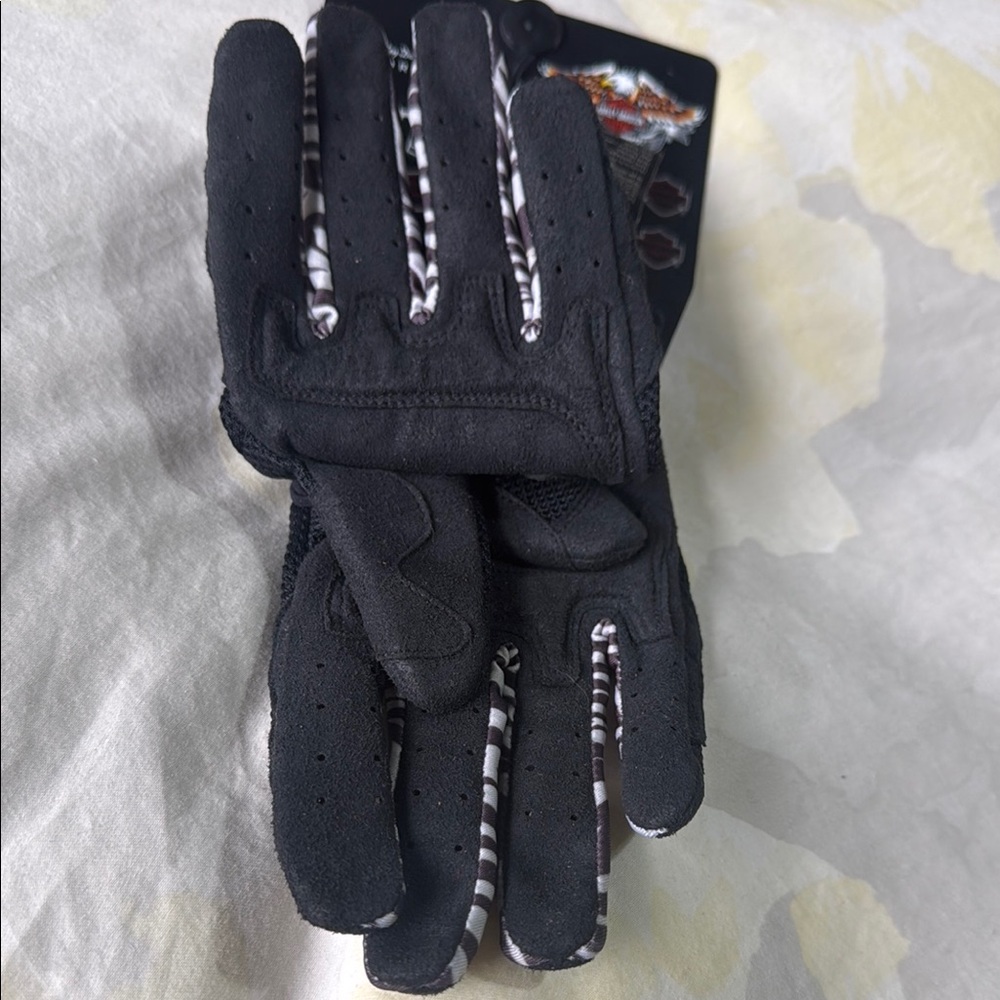 Harley-Davidson Black Riding Gloves - Picture 4 of 4